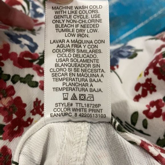 EUC Women’s Time and Tru Floral Print Jegging - Picture 4 of 6